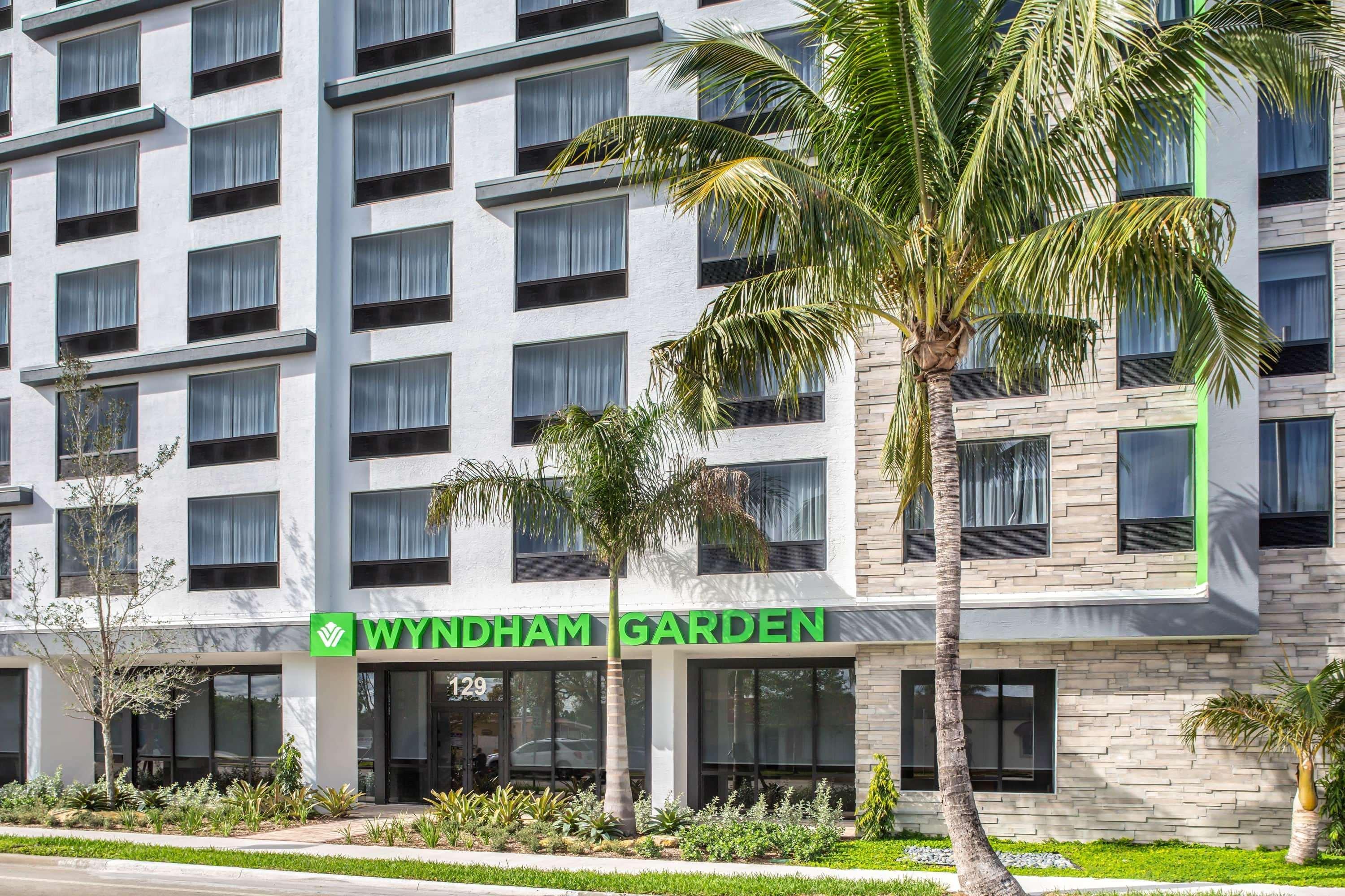 Hôtel Wyndham Garden Ft Lauderdale Airport&Cruise Port à Dania Beach Extérieur photo
