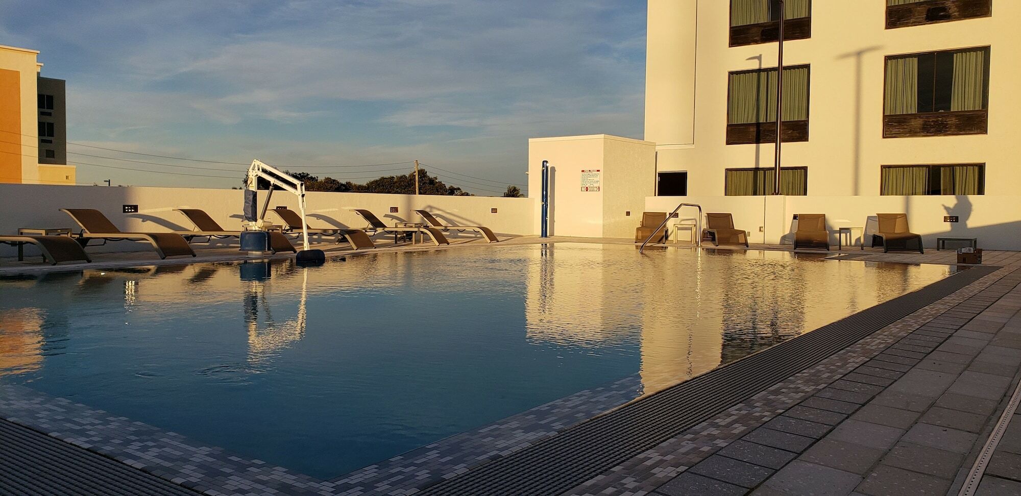 Hôtel Wyndham Garden Ft Lauderdale Airport&Cruise Port à Dania Beach Extérieur photo
